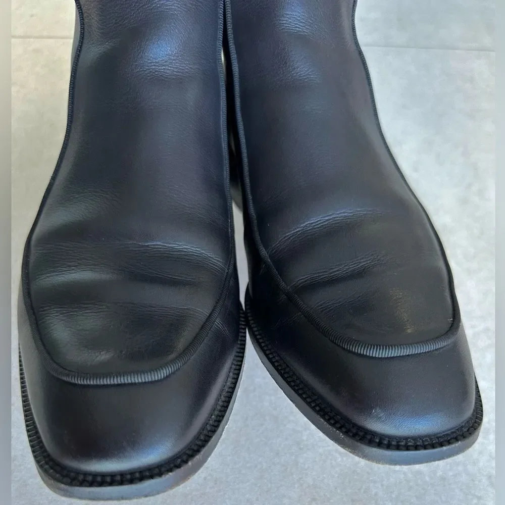 CHRISTIAN LOUBOUTIN Calfskin Ecritoir Black Flat Ankle Boots size 38 - Picture 6 of 12